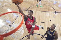 オールスターMVPに輝いたエドワーズが“陰のMVP”に感謝「彼が俺を目覚めさせたのは確かだね」＜DUNKSHOOT＞