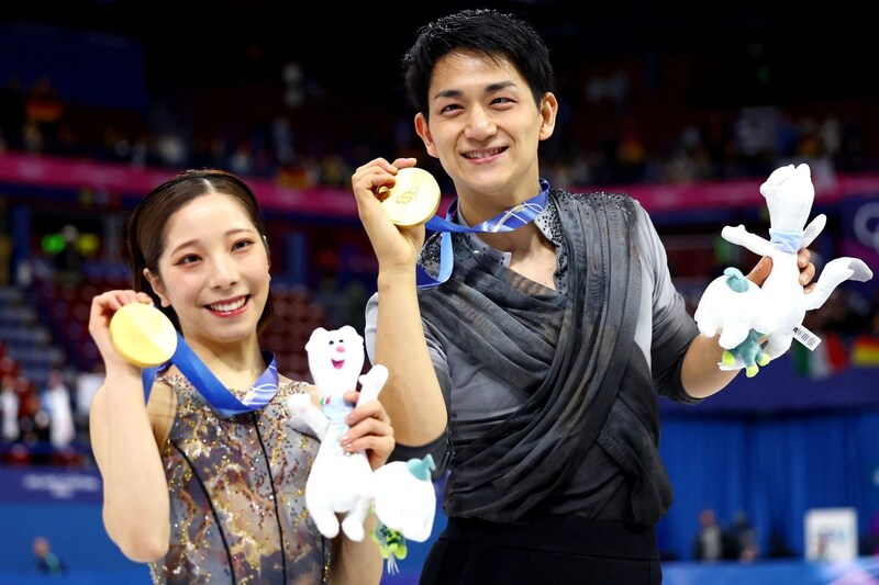 りくりゅうが完遂させた世界最高パフォーマンスに号泣！ 坂本花織が魅せた“ピュアな涙の一枚”に反響続々「美しく清らか」「人のために流せるって…」【冬季五輪】