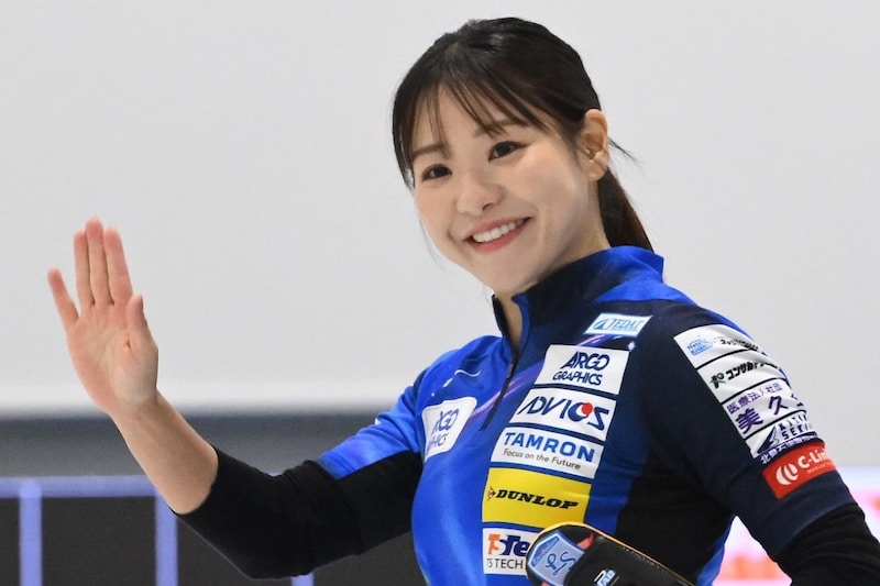 「どんな中学校だ…」「常呂町狭すぎ」ロコ吉田知那美が明かしたエピソードが凄いと話題　姉妹での出演に「癒される～」と視聴者反響
