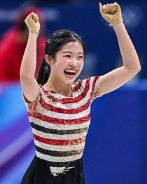 日本の17歳に英BBC衝撃…トリプルアクセル成功、自己ベスト上回り首位発進「正直びっくり」【冬季五輪】