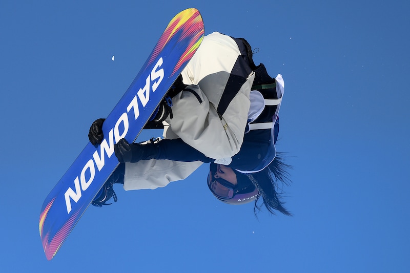 村瀬心椛は決勝２回目のランで転倒。２回目を終えて深田茉莉が１位【スノボ女子スロープスタイル／冬季五輪】