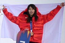 ビッグエアの金に続く銅にも村瀬心椛は悔し涙「もっと修行しないといけない」【冬季五輪】