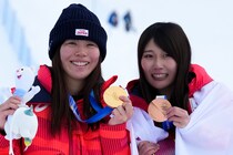 「凄いぞニッポン!!」日本勢の快進撃止まらず　男女スロープで金銀銅の快挙　98年長野以来、通算金５・銀５・銅６「スノーボード大国だ」【冬季五輪】