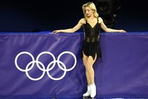 「色気があって美しすぎた…」ブロンドをなびかせて観衆魅了の米フィギュア女子に絶賛の嵐！「まじかっけーな」「筋肉まで綺麗なの？」【冬季五輪】