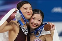 坂本花織、中井亜美がWメダルも皇帝プルシェンコは辛口評価「印象的ではなかった」「弱々しかった」【冬季五輪】