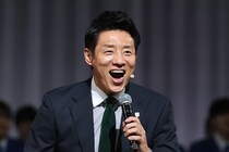 松岡修造がミラノ五輪を熱烈総括！ 魂の応援グッズ“感ベル”でまさかのヒジのトラブル「テニスエルボーならぬ、感ベルエルボー」【冬季五輪】