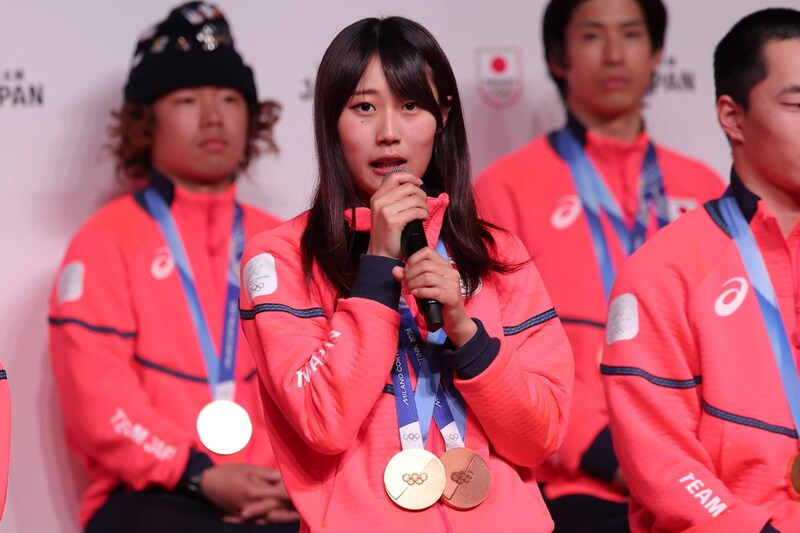 スノボ村瀬心椛「４年間、本気で色を変えるためにやってきた」死に物狂いでの初戴冠に感謝忘れず「日本では夜中なのに…」【冬季五輪】