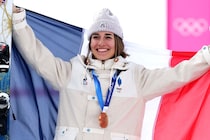 「大好きな国に戻ってきたわ」モーグル銅のラフォンが来日！ 浅草や猫カフェ、東京観光を満喫「ペリーヌが日本にいる」「日本へようこそ」28日から富山県でW杯