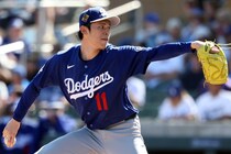 ドジャース佐々木朗希、OP戦初登板は３失点…最速158.6キロ計測も１回1/3降板に賛否「次は結果残さないと」