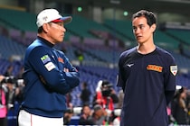 侍ジャパンvs中日戦の中継映像に映り込んだ“心強い助っ人”にファン喝采！「ベンチおるやん！」「なんかホッとする」【WBC】