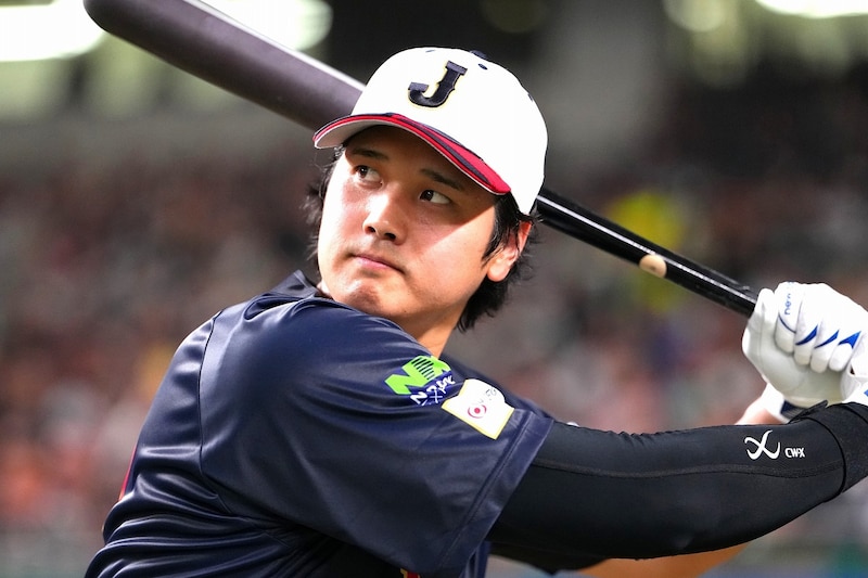 「うわーえぐい」「怖い怖い」大谷翔平の11発フリー打撃に中日ドラゴンズの選手あ然、スマホで撮影する選手も「野球やってて良かった」【WBC】
