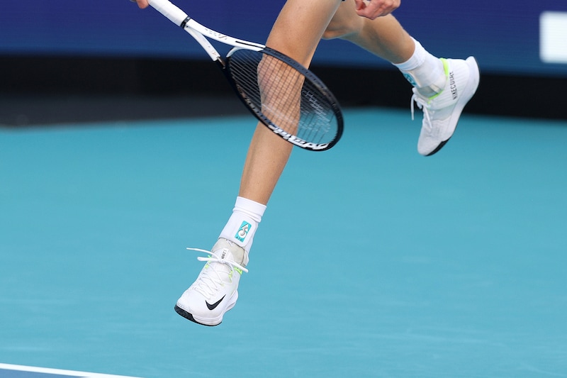 【テニスギア講座】シューズの宿命とも言えるクッション性の低下…その原因と対策を考える＜SMASH＞