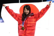 「べっぴんさんだ」スノボ金＆銅の村瀬心椛が披露した“イメージがらりの私服姿”に脚光！「ライダースかっけぇ」「雰囲気違ってもめっちゃ綺麗」