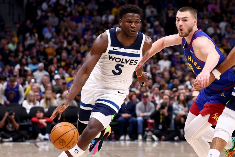 「全然怒ってないよ」エドワーズが語る“ダブルチームに対する心境の変化”「リスペクトのサインだと見ている」＜DUNKSHOOT＞