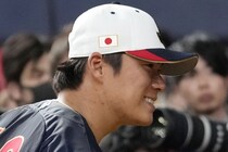 「天晴れ」「兄ちゃんに幸あれ」山本由伸が投げ入れたボールを巡る心温まる光景に称賛の声　WBC公式Xが投稿！【WBC】