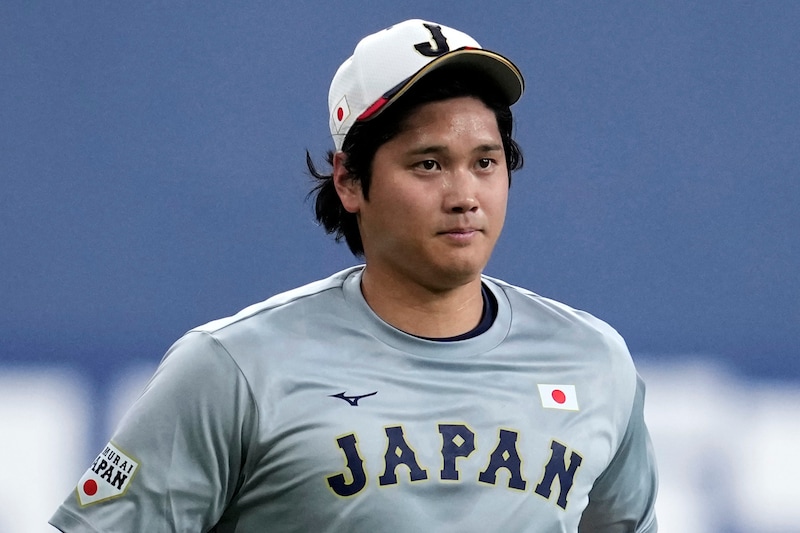 「世界各国の首脳陣よりも多くのSP」大谷翔平、新幹線で大阪から東京へ　厳重警備の移動姿に米注目「すごい光景だ」【WBC】