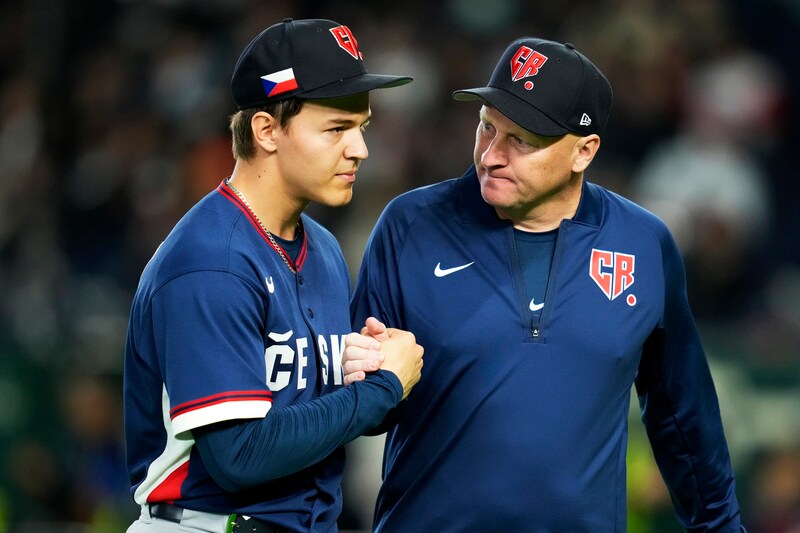 「『この中にお医者様は…？』→監督『私です』」WBC中継で明かされたチェコ代表選手らの“本業”にネット衝撃「なんちゅうダブルワーク」【WBC】