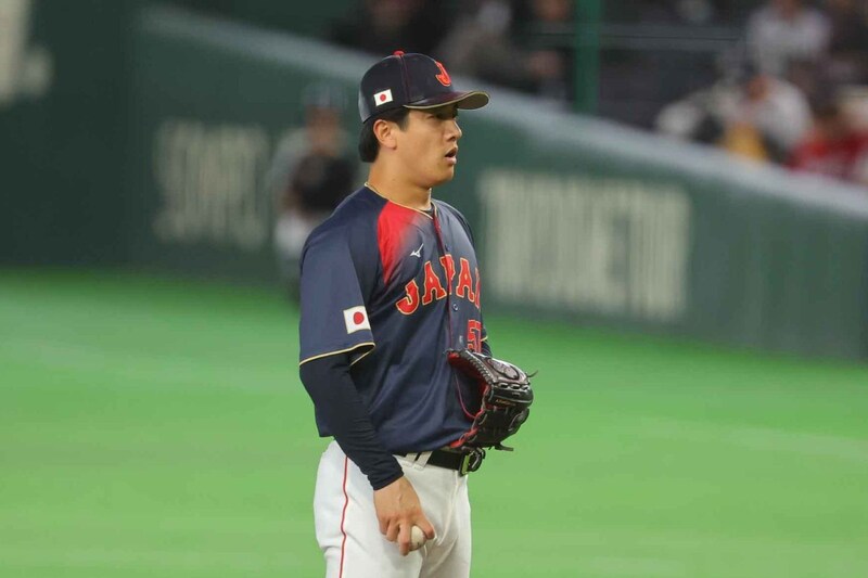 侍ジャパン、５回までノーヒットを継続も “抹茶ポーズ”考案の北山亘基が初安打を許す　13対０の大量リードで終盤７回へ【WBC】
