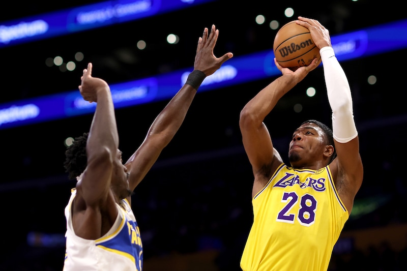 【NBA】レイカーズ、ドンチッチが44得点の大暴れでペイサーズに快勝！レブロン欠場で先発の八村塁は13得点＜DUNKSHOOT＞