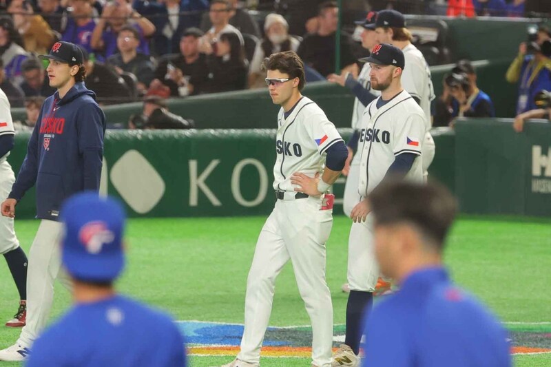 台湾に14失点コールド負け　チェコ選手がベンチ前で甲子園球児のような泣き方…悔し涙ポロポロ【WBC】