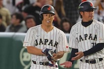 「メジャー組頼もしい」侍J７回に鈴木誠也が押し出し→吉田正尚の２点適時打にネット歓喜！「大谷敬遠したのが裏目に出た」【WBC】