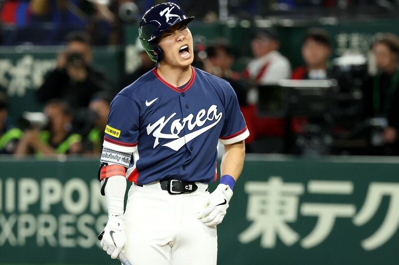 「最後の場面しか覚えていない」日韓戦の一大チャンスで見逃し三振…キム・ヘソンは悔しさで唇を噛んだ「判断ミス。もっと“落ちる”と思った」【WBC】