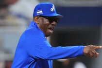 元MLB日本人右腕、77歳名将の“癖”に注目「気になってたので...」　最優秀監督賞３度のニカラグア指揮官に視線集中「監督やってんだ！」【WBC】