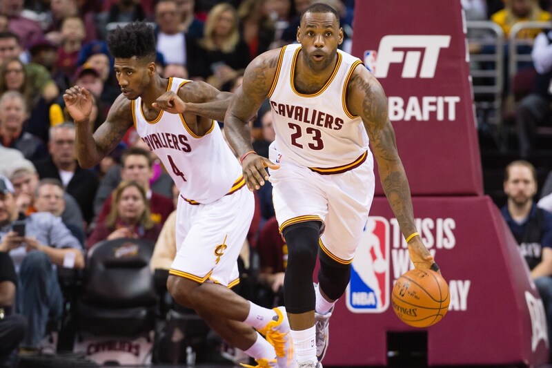 レブロンの知識量とバスケIQはコーチをも圧倒?元同僚が証言「NBAのChatGPT。何でも聞けば答えてくれる」<DUNKSHOOT>