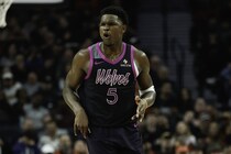 「MJがファンでいてくれるなんて最高だ」エドワーズがジョーダンからの称賛に感激＜DUNKSHOOT＞