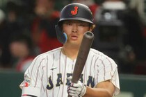 「下半身えぐい！」侍ジャパン、準々決勝ベネズエラ戦に向け村上宗隆がマイアミでフリー打撃「練習からスター感すごい」ドミニカ記者も熱視線【WBC】