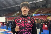 【現地取材】「早くバレーがしたいなって」石川祐希はいたずらっぽく笑いながら「いやぁ、このリベロのユニフォーム。早く脱ぎたいっ！！」