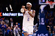 “伝説”超えの大記録達成も、勝利至上主義を貫くSGA「勝利のためだったら、記録なんていつでも手放す」＜DUNKSHOOT＞