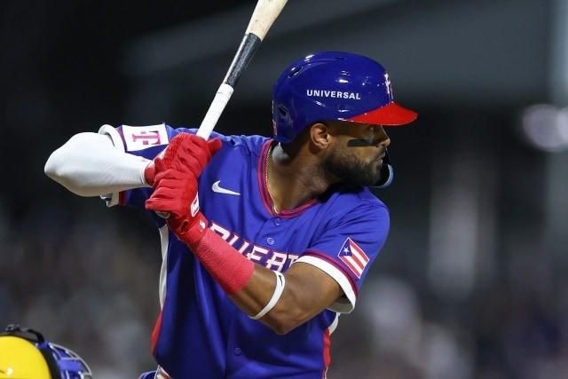 「いきなりきた～」プエルトリコ・カストロの先頭打者ホームランに熱狂「熱すぎ」「えぐい」【WBC】