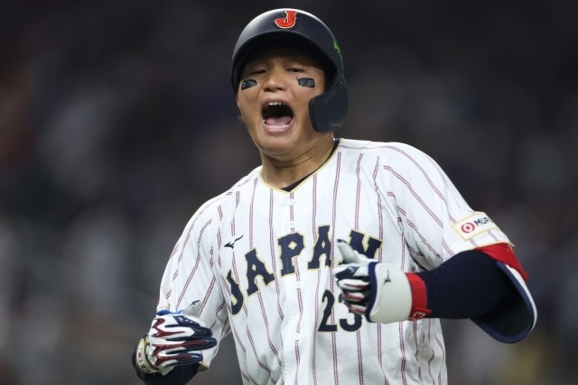 森下翔太が値千金の勝ち越し3ラン! 高橋由伸氏&黒田博樹氏が絶賛「上手く拾った」【WBC】