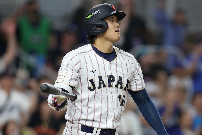 「大谷翔平の申告敬遠のおかげで...」佐藤輝明の適時二塁打、森下翔太の３ラン呼び込む逆転劇にファン反応「裏目に出た瞬間」【WBC】