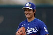 「打者やらなくても無双レベル」OP戦初登板の大谷翔平、“一刀流”で４回1/3無失点の快投にファン驚嘆「サイヤングのホームラン王が誕生するぞ」