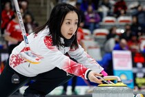 日本代表ロコ・ソラーレ、予選３位で決勝トーナメントへ 　予選で敗れた６位トルコとプレーオフで対戦