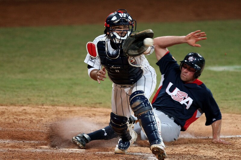 「憧れすぎてタジタジ」人気歌手が“夢に見ていた”元プロ野球選手との対面に感激「野球に打ち込んでいた学生時代の自分に今すぐ言いたい」