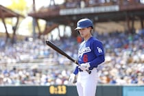 「ドジャースを去る時が来た」マイナー降格のキム・ヘソンに韓国メディアが“退団”を大胆主張！「片思いを断ち切るべき」「打率１割の選手を選んだんだ」