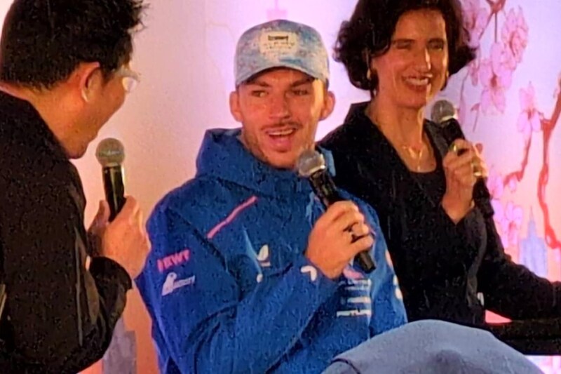 【F1】ガスリー、日本独自の文化への“リスペクト”あふれた特別ヘルメットを世界初公開　SF参戦で日本滞在時に「なんて素晴らしいんだ」と感銘