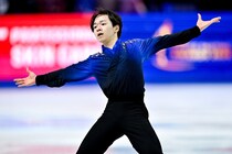 鍵山優真の完璧演技を誰よりも祝福　海外選手の“ほっこりリアクション”に称賛の嵐「愛さずにはいられない！」「素晴らしいスポーツマンシップ」