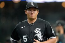 「圧倒的なパワーはオオタニに匹敵」村上宗隆は“次の大谷翔平”になり得る存在か？　Wソックスの新星に米誌注目「球団の未来を変えるかもしれない」