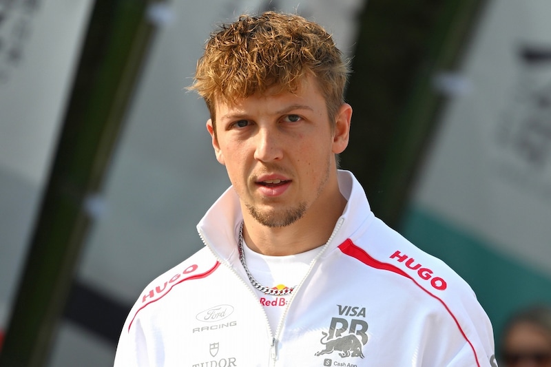 F1ドライバーが訪れた“日本のチェーン店”　モタスポファン歓喜の納得理由「待ち望んでいたコラボ」「社長！スポンサーになってください」