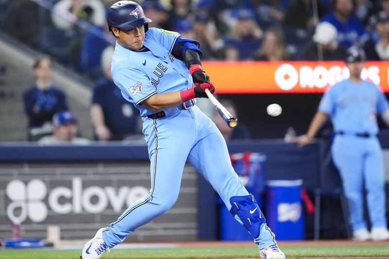 「欠けていたピースを見つけた」岡本和真、開幕４試合でOPS1.178の衝撃デビュー！ 米誌も「違いを生み出している」と高評価