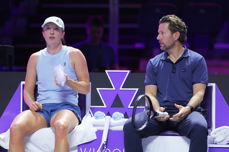 シフィオンテクがコーチ解任理由に言及「全体的な変化が必要だと感じた」。新コーチ選びはナダル氏も助言か<SMASH>