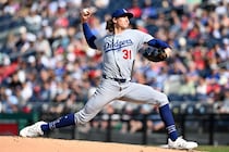 「無双してて最高」ドジャース先発グラスノー、６回９奪三振、２失点の好投にファン歓喜「ナイスピッチングすぎる」