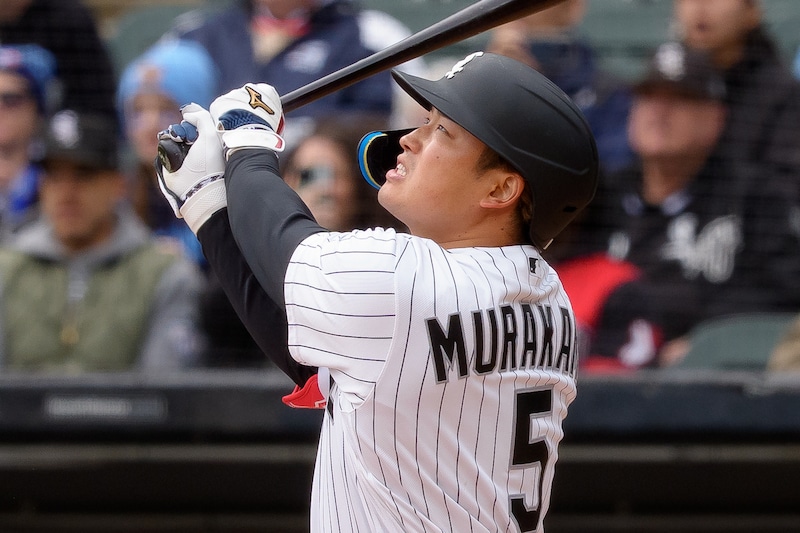 「オオタニ超えの怪物」村上宗隆の“本拠地初アーチ”に米ファン震撼「Wソックスの救世主」「MLBで失敗すると思ってた...」