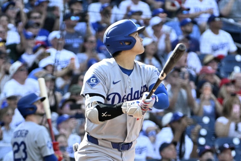 「マジで最初いったかと思ったw」大谷翔平の一打で勝ち越し! ドジャース猛反撃で大逆転「朗希の負けが消えとる」