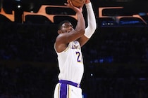 【NBA】八村塁が前半から14得点と躍動！ドンチッチ＆リーブス離脱の危機的状況に奮起、レイカーズは６点ビハインドで後半へ＜DUNKSHOOT＞