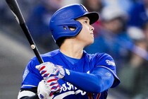 大谷翔平が３号アーチ！ ドジャースがWS以来のブルージェイズ戦で打線爆発、６回時点で９対１と大量リード　岡本和真は２安打、１失策